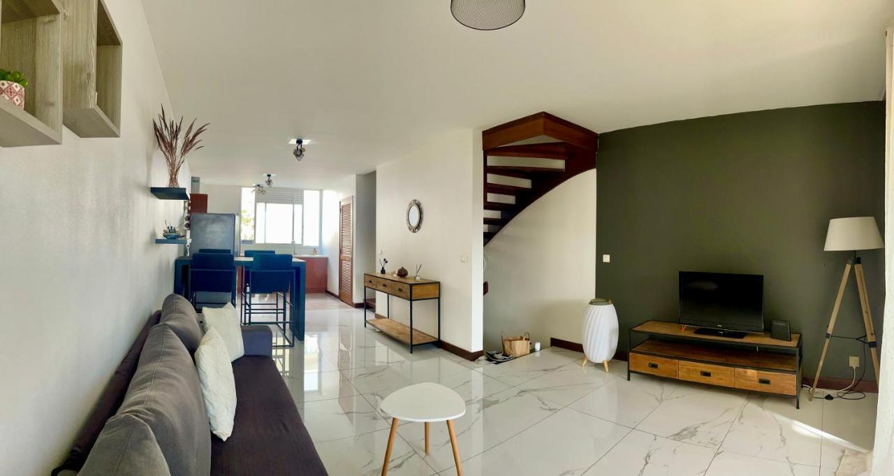 Mytsie Apartment Punaauia  ภายนอก รูปภาพ